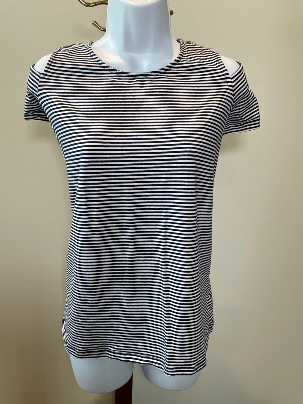 Michael Kors Navy & White Striped Cold‑Shoulder Top – Size L